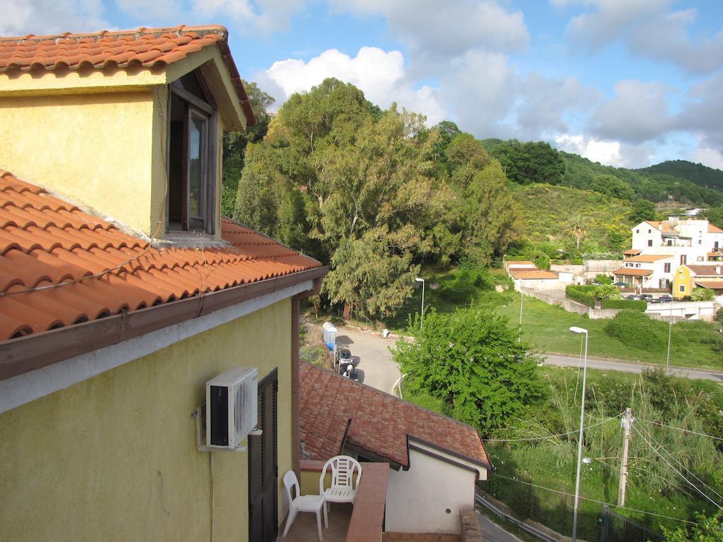 B&B Moscani ซาแลร์โน ภายนอก รูปภาพ
